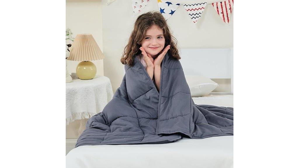 grey 7 lb blanket